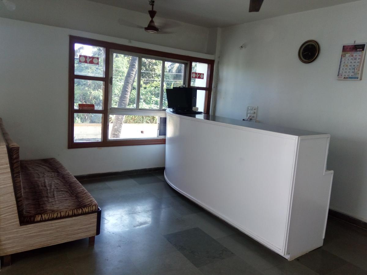 Hotel Guruji Alibag Bagian luar foto