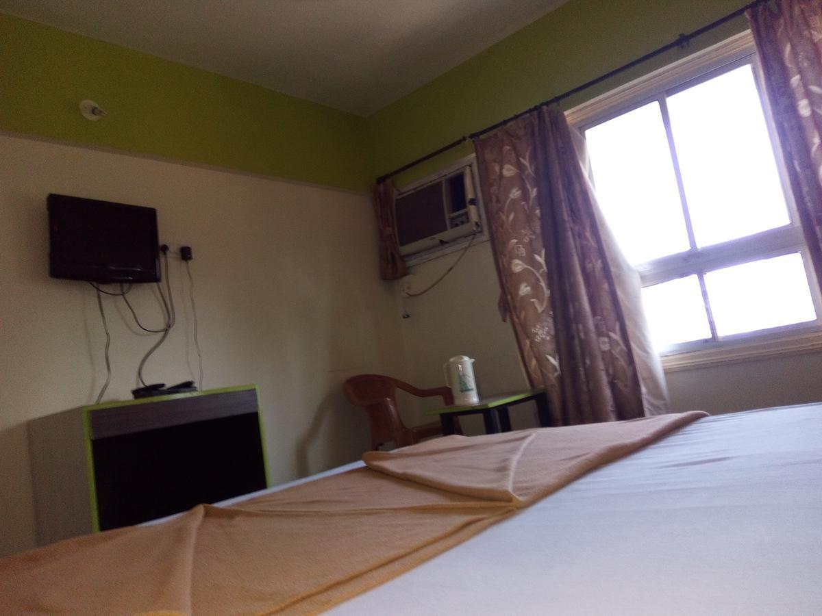 Hotel Guruji Alibag Bagian luar foto