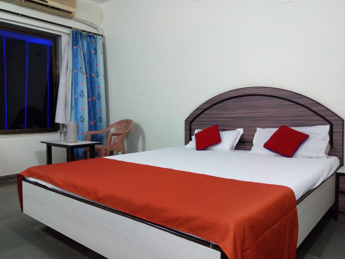 Hotel Guruji Alibag Bagian luar foto